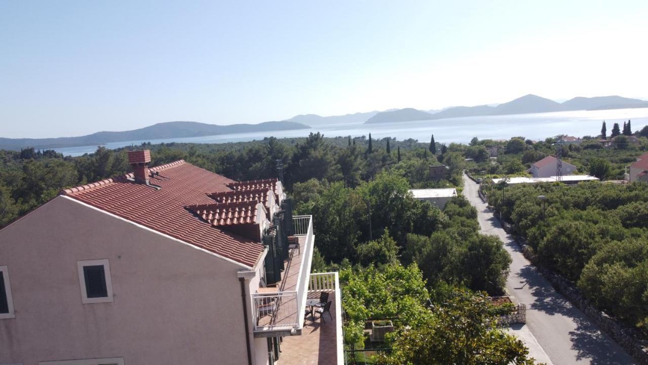 Apartments Kola Banići Exterior foto