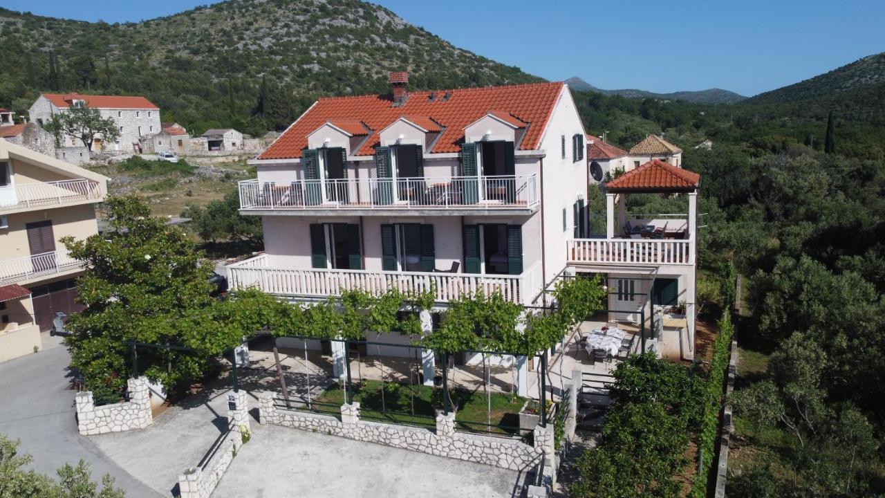 Apartments Kola Banići Exterior foto
